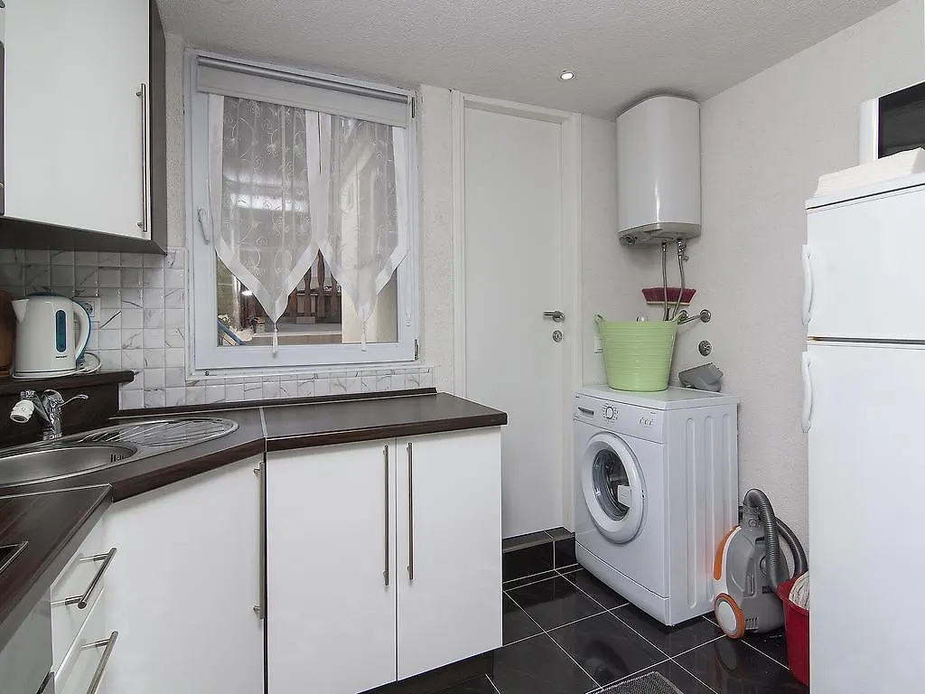 Old Town Apartment 91 Pula
